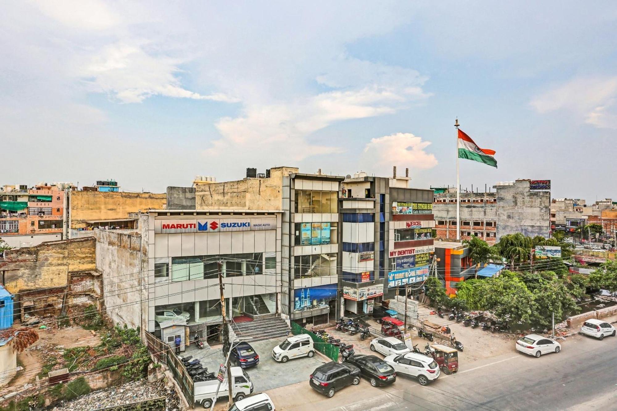 Hotel O Imperial Residency Near Dashrath Puri Metro Station Yeni Delhi Dış mekan fotoğraf